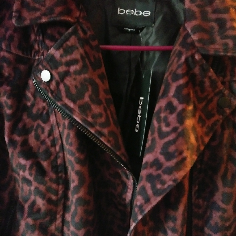 NWT Bebe burgundy leopard moto - Picture 5 of 5